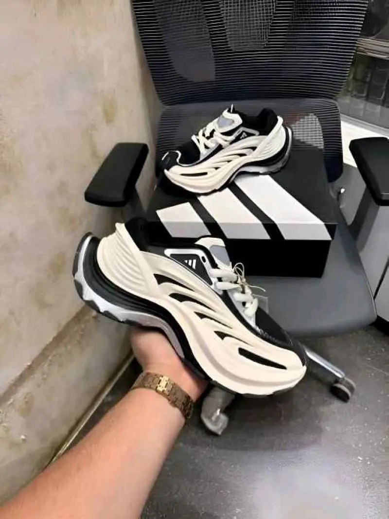 Adidas vento XLG MTW324 - Image 2