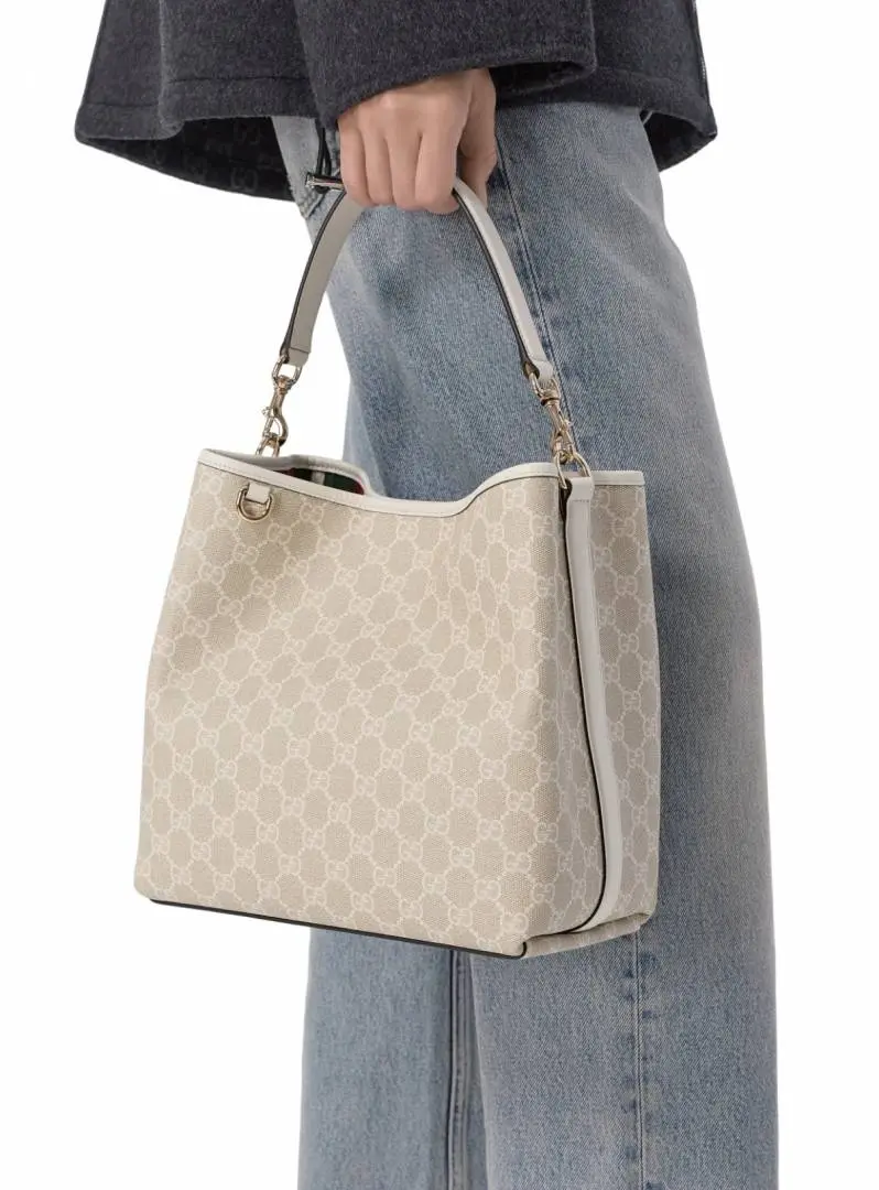 Gucci GG Emblem CB White Medium Bucket With Original DustCover & CarryBag - Image 5