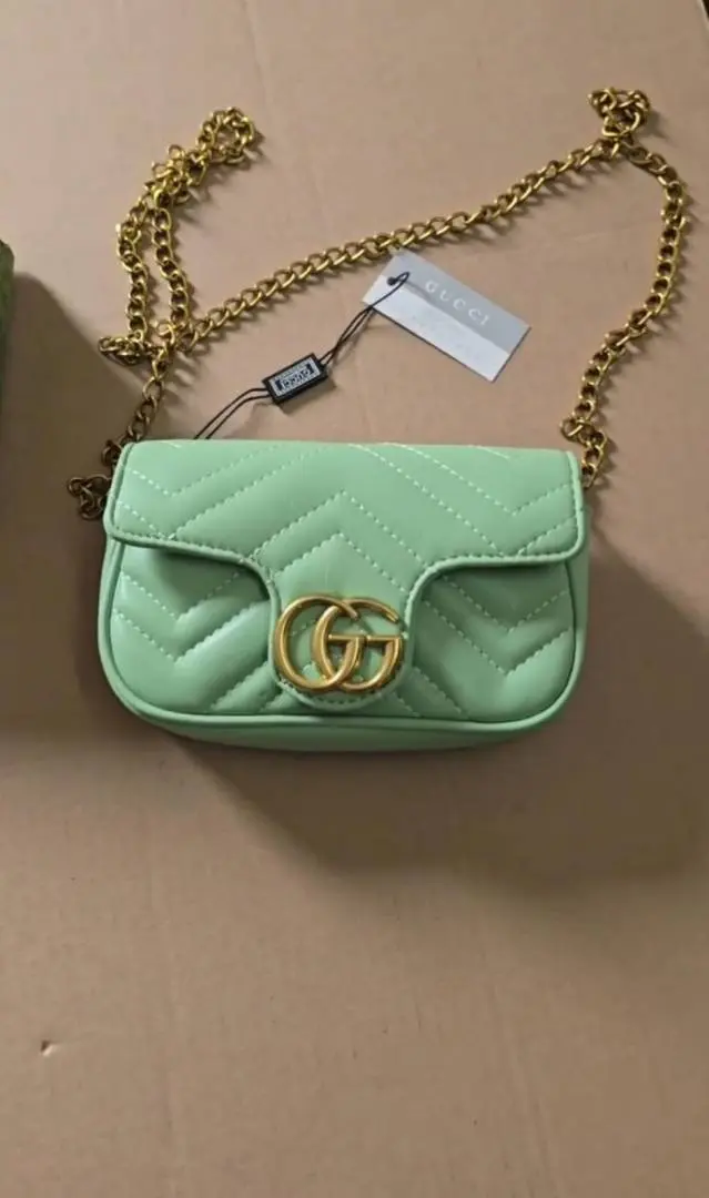 Gucci GG Marmont Mini Matelasse Shoulder Bag With OG Box & Dust Bag (Green - 909) - Image 2
