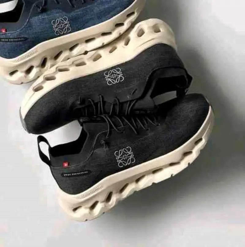 on Cloudtilt LOEWE Denim Grey - Image 4