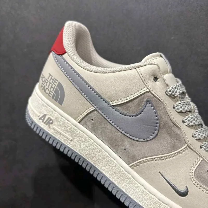 Nike AIR FORCE 107 LOW NORTTH FACE - Image 4