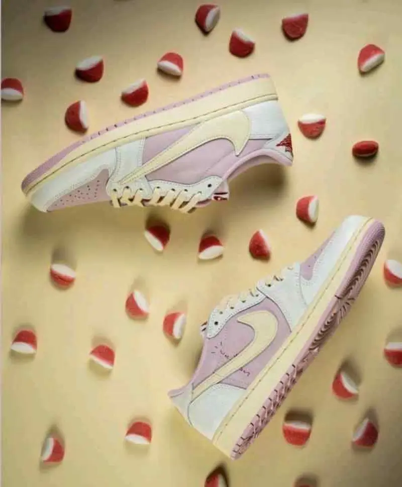 Travis Scott x Nikkee Air jordan 1 low OG Shy pink semi ua - Image 2