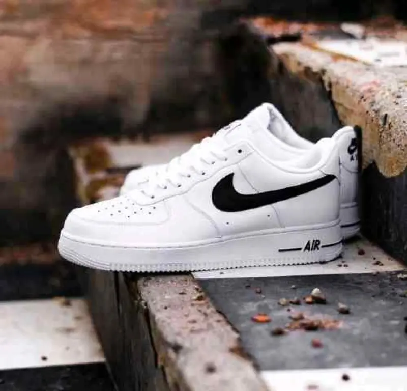 Nike airforce 1 white black swoosh - Image 3
