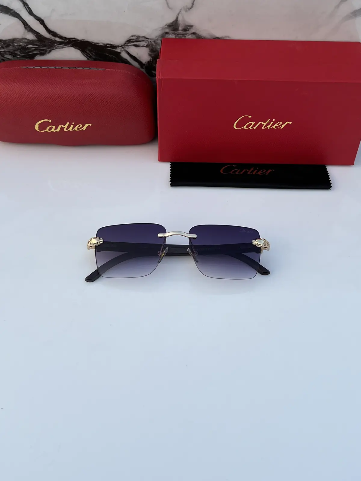 Cartier 3060 gold black shaded - Image 3