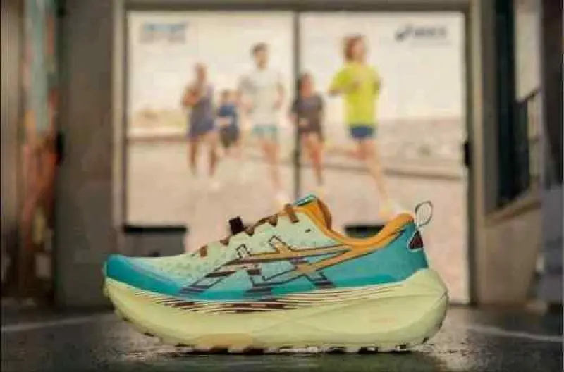 Trabuco Max 4 WHEAT YELLOW 2668 - Image 2