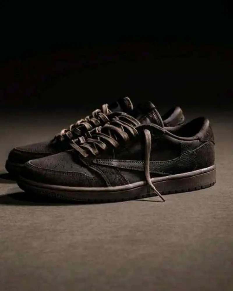 Travis scott x Nikkee air jordan retro 1 low velvet brown semi ua 2190 - Image 3