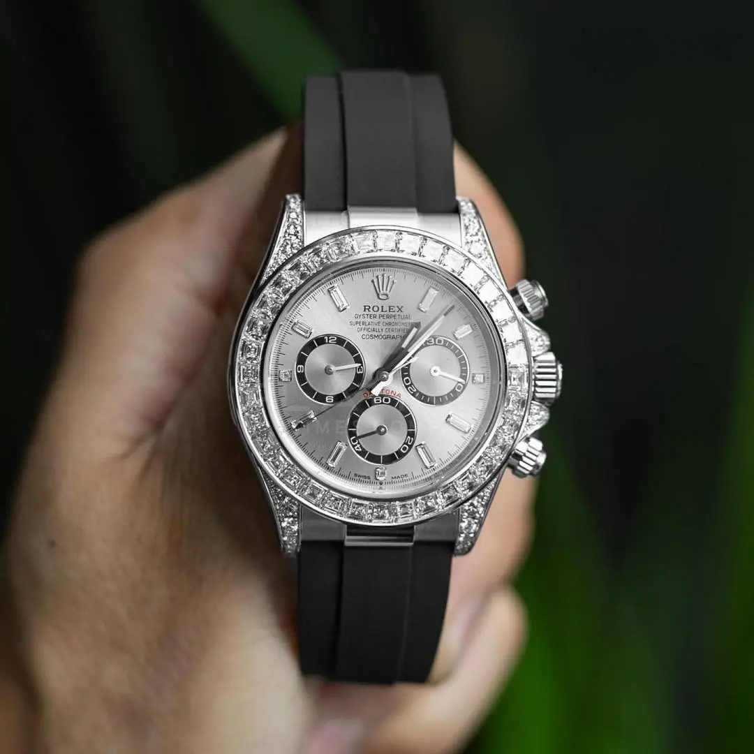 Rolex Oyster Perpetual Daytona Chosmograph - Image 2