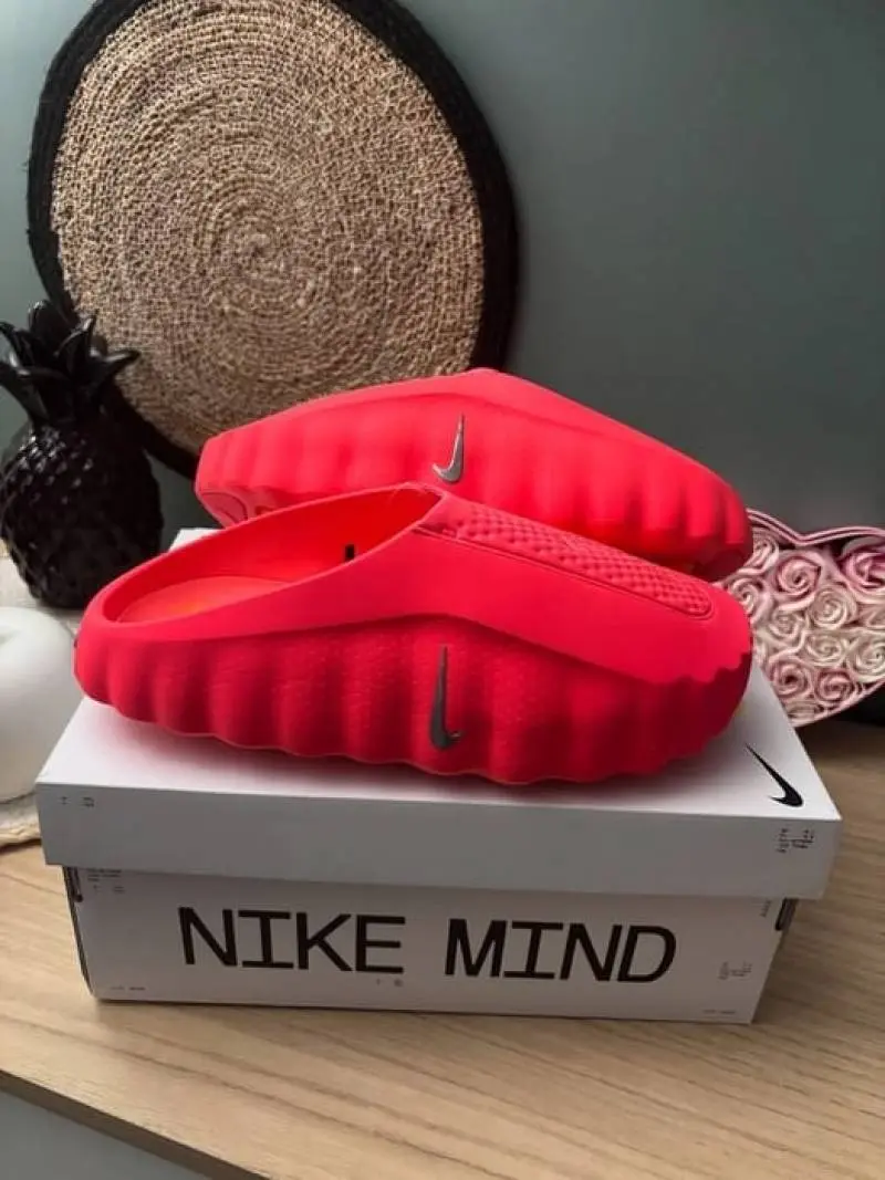 Nike Mind 001 Mule Solar Red FIX - Image 4