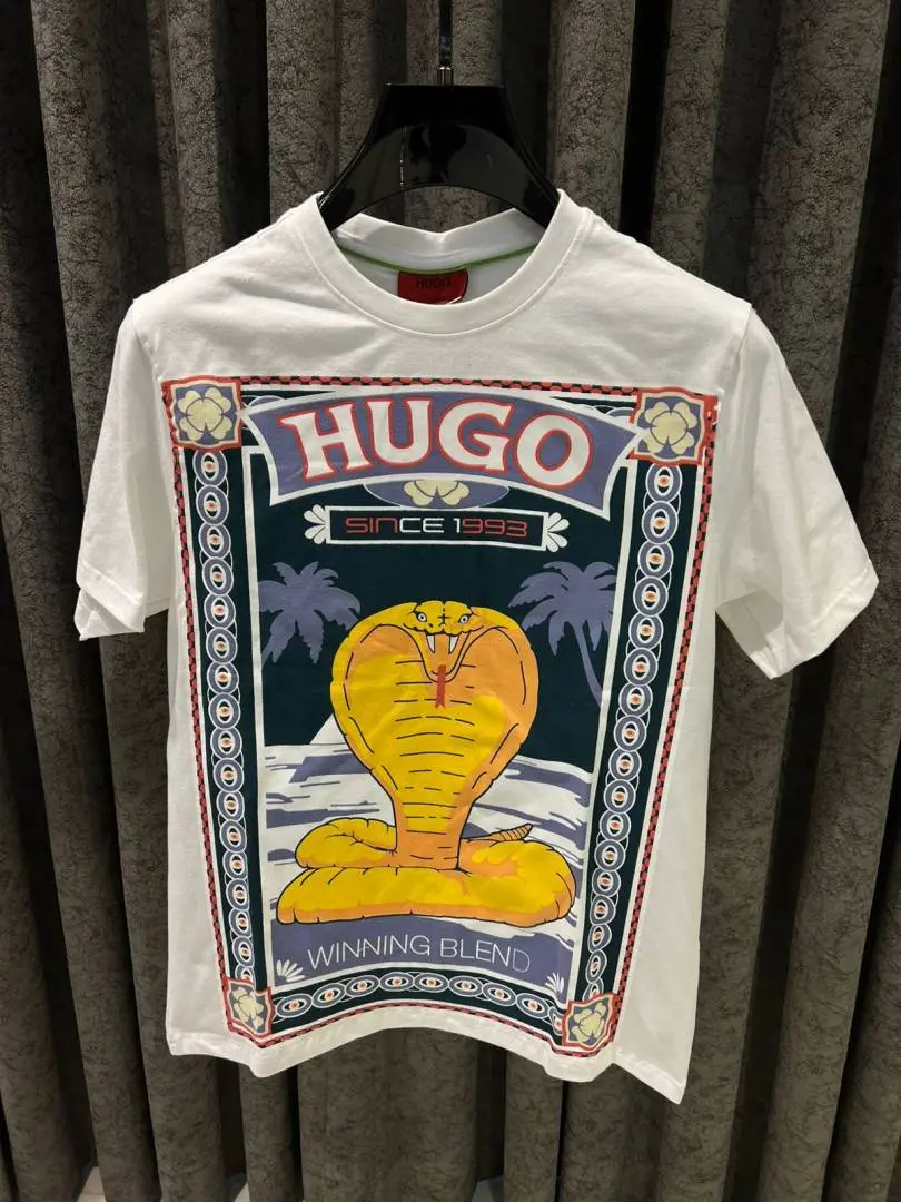 HUGO BOS IMPORTED STORE ARTICLE T-SHIRT