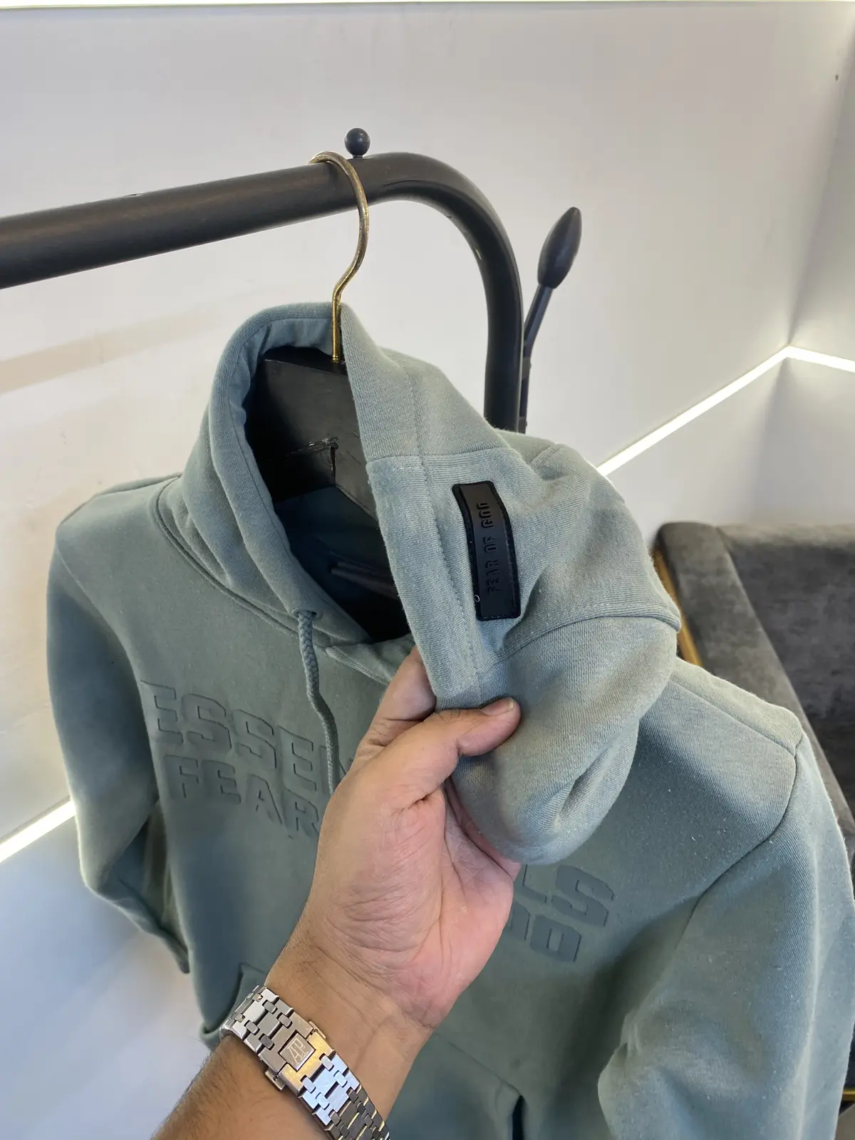 Essentials fear of god imported hoodie dusty blue - Image 3