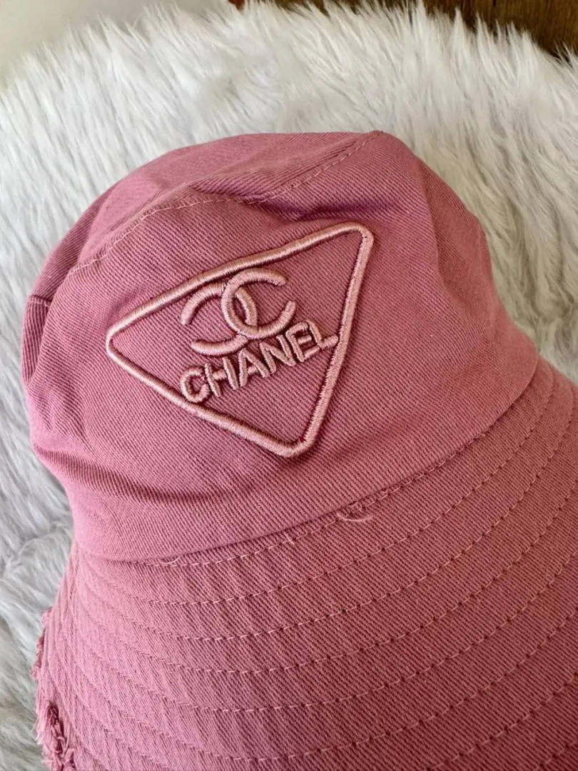 Chanel CC Pink Triangle Premium Bucket Hat With Safety Box - Image 2