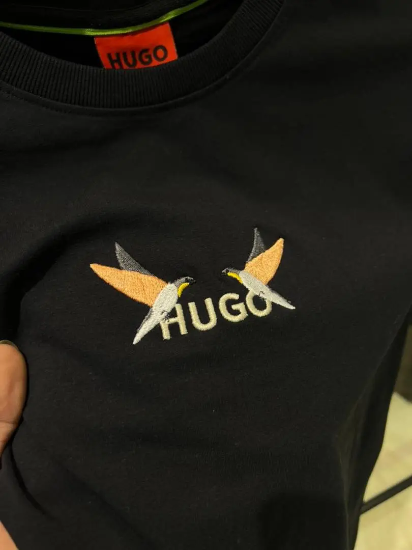 HUGO BOS IMPORTED STORE ARTICLE T-SHIRT - Image 3