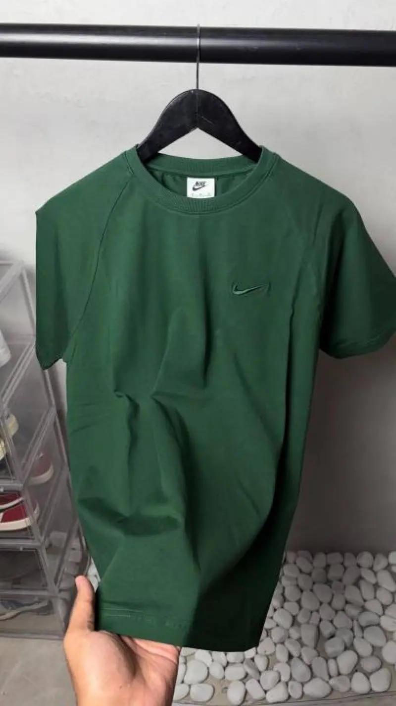 Nike Premium Round Neck T-Shirt 2651 - Image 2