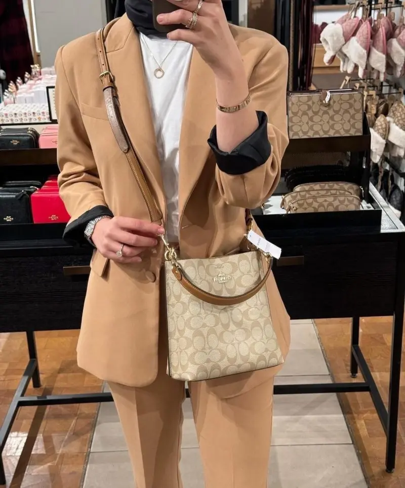 Coach Mollie 22 Bucket Bag With OriginalBo - Image 2
