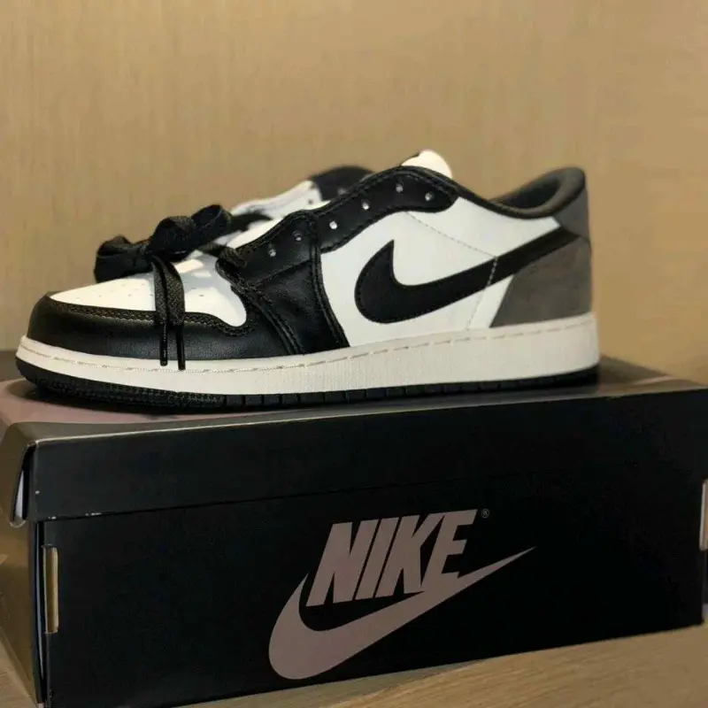 Nike Air Jordan 1 Low OG Mocha - Image 3