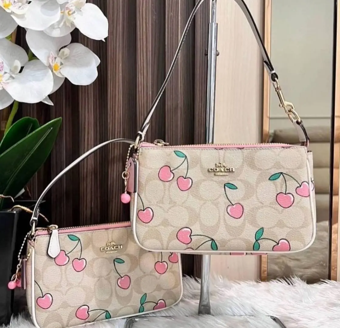 Coach Nolita 19 Cherry With OriginalBox DustCover ChainBelt PearlCharm - Image 4