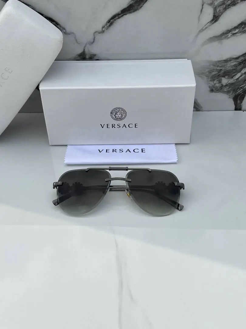 Versace 3096 green shaded - Image 4