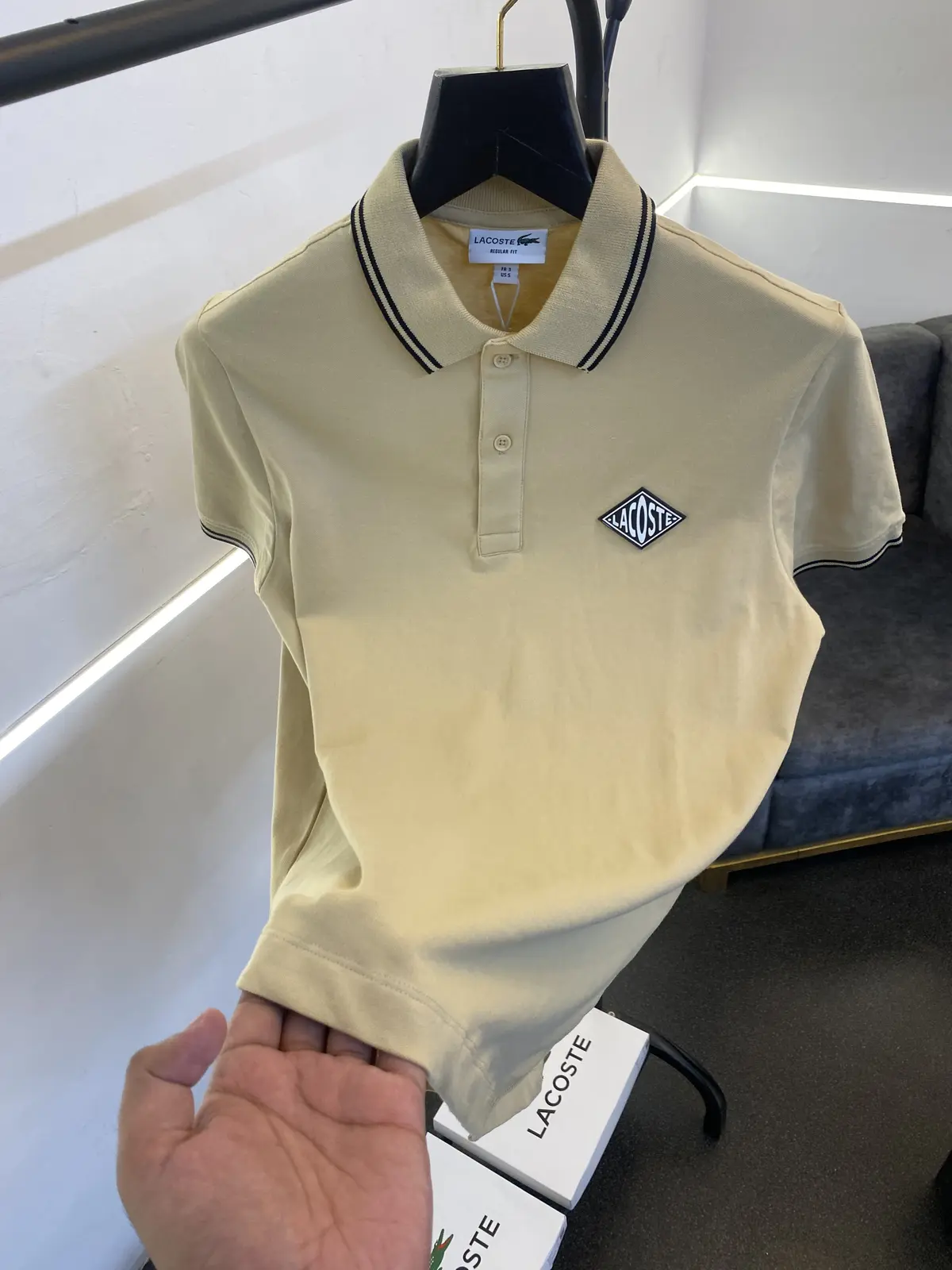 Lacoste imported box pack polo tshirt beige sale - Image 2