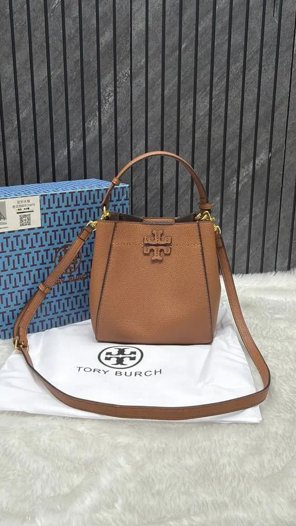 Tori Burch McGraw Bucket Bag With OriginalBox DustCover - Image 7