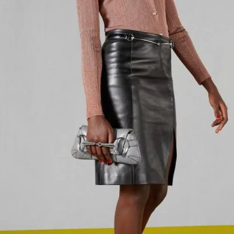 Gucci GG Horsebit Chain Shoulder Bag With OG Box & Dust Bag & 2 Belts & 1 Chain (Silver-727) - Image 4