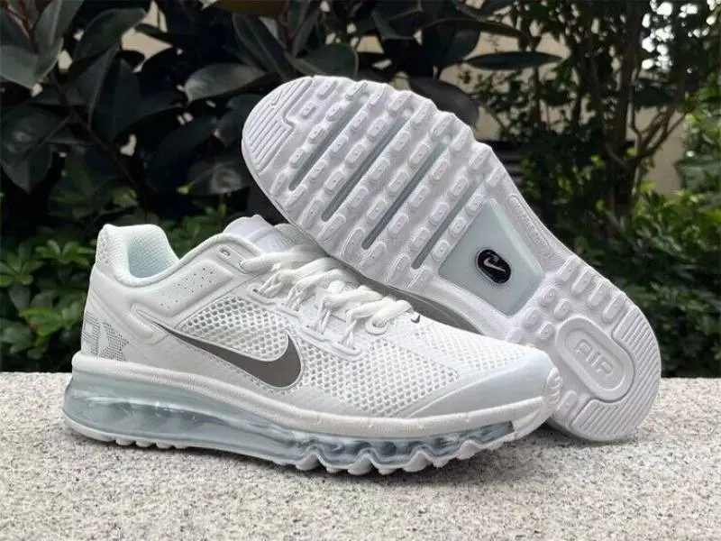 Nike Air Max 2013 Triple White