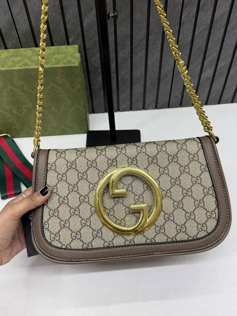 Gucci Blondie Medium Shoulder Bag With Long belt Originalbox & DustCover - Image 7