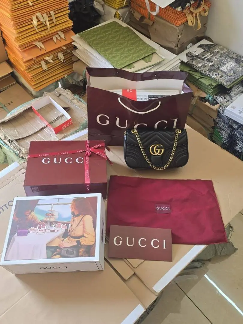 Gucci GG Marmont Premium Shoulder Bag With OG Double Box & Premium Dust Bag & Carry Bag & Accessories (Black - 1229)
