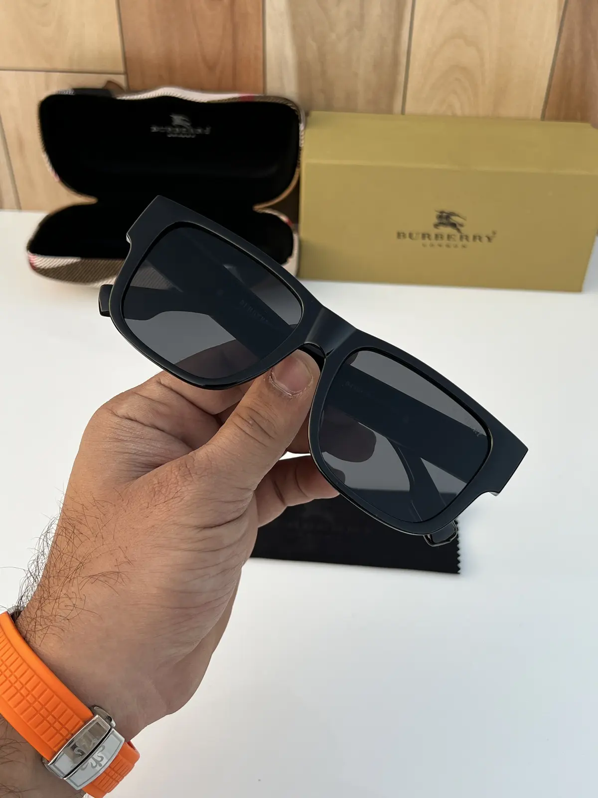 Burberry wayfero full black - Image 4