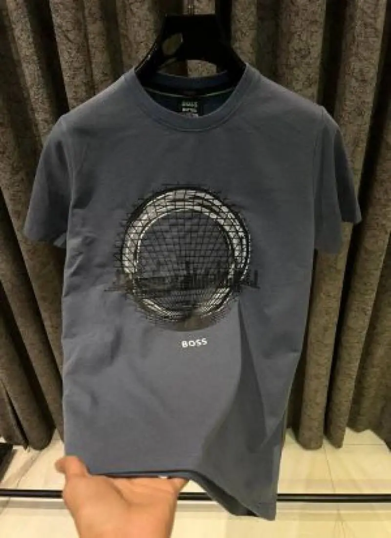 HUGO BOS IMPORTED STORE ARTICLE T-SHIRT - Image 3