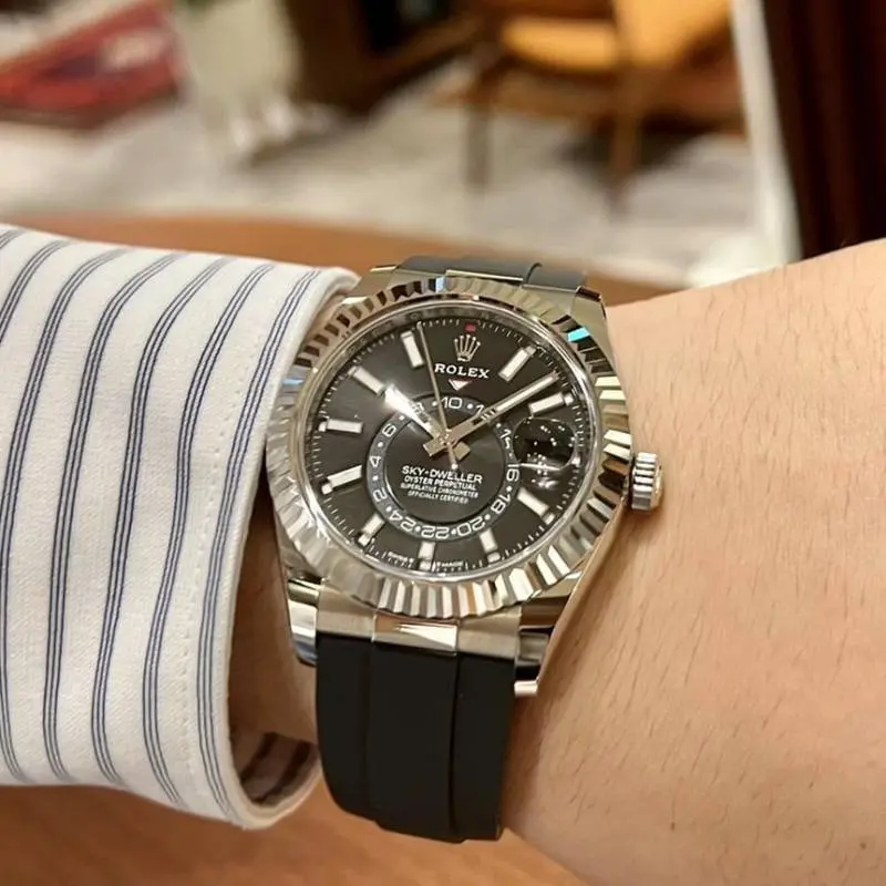 Rolex Oyster perpetual Sky Dweller - Image 5