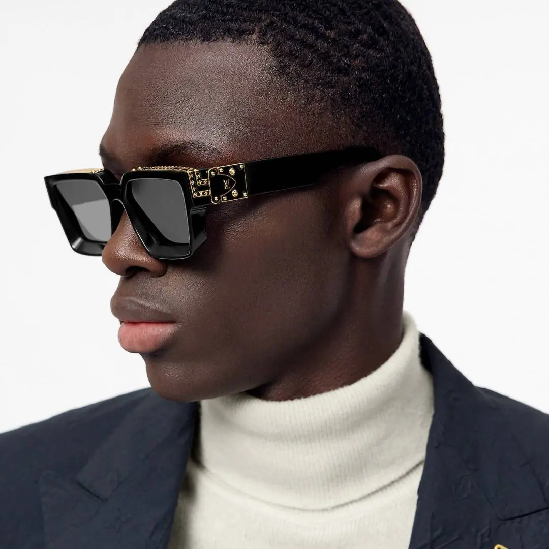 Louis Vuitton 96006 Gold Black - Image 4