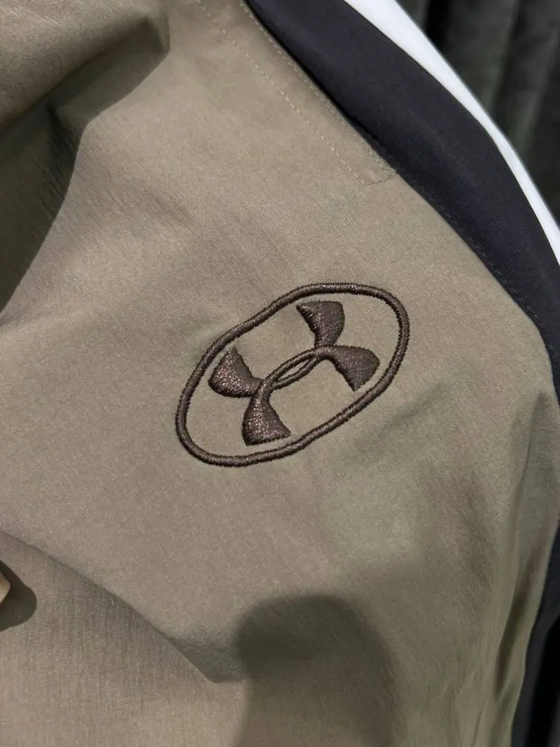 UNDER ARMOR IMPORTED STORE ARTICLE TRACK PANT - Image 2