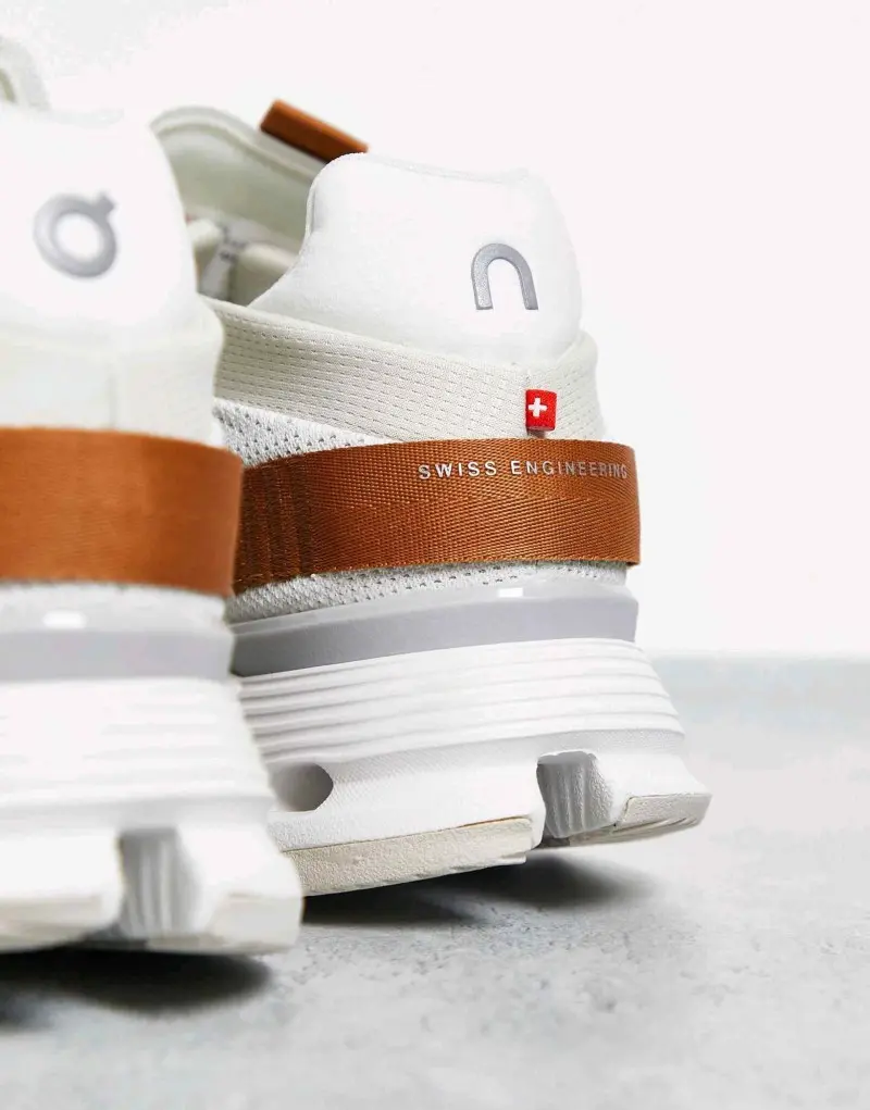 On Running Cloudnova trainers in white and brown pearl 193 - Image 4