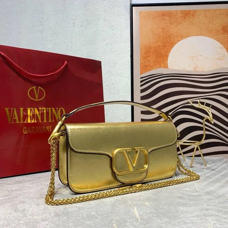 Valentinno Loco Large ShoulderBag With OriginalBox & DustCover - Image 4