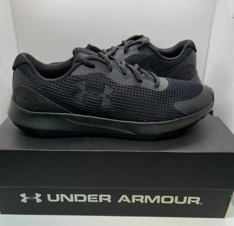 Under Armor Surge Black