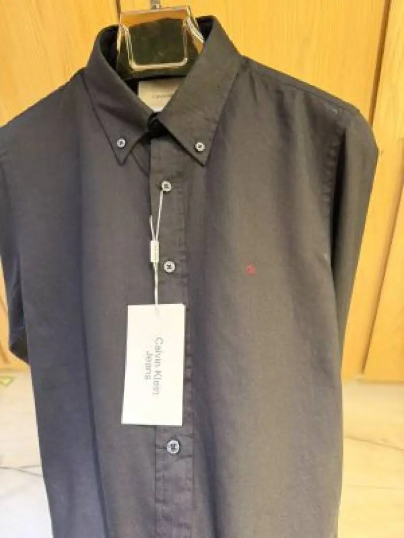 IMPORTED STORE ARTICLE T SHIRTx - Image 3