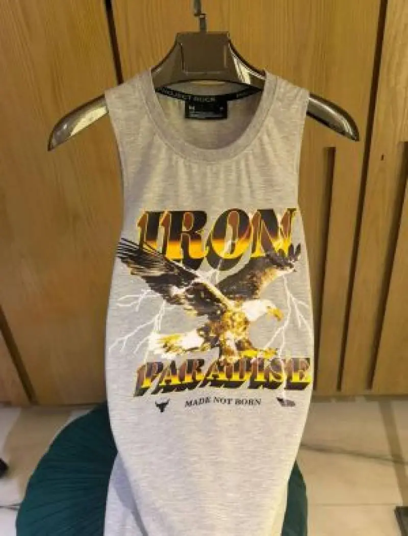 Under ARMOR IMPORTED STORE ARTICLE SLEEVELESS TANKS - Image 2