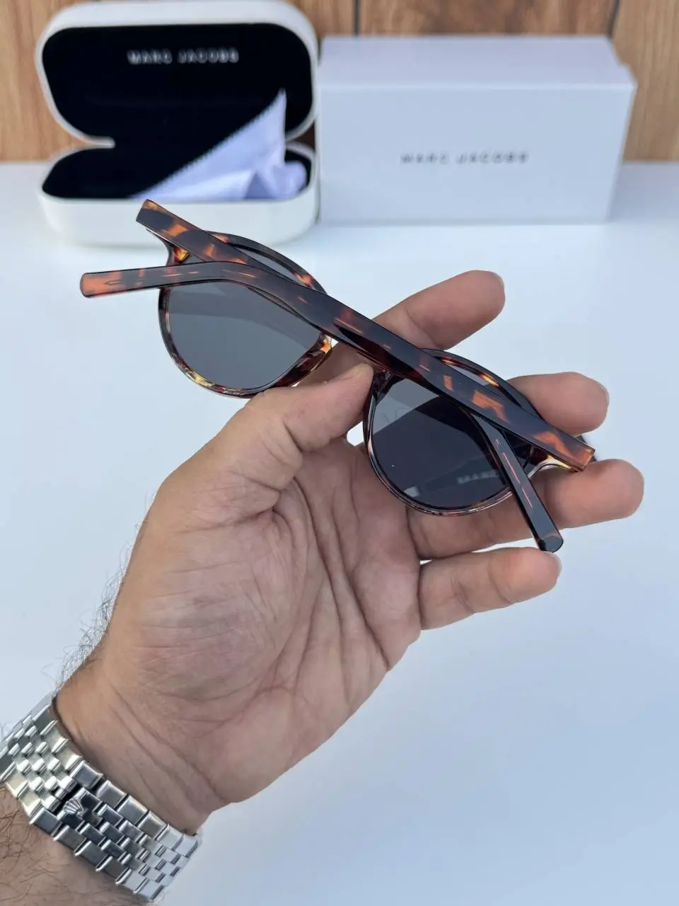Marc jacobs 1103 tiger black - Image 3