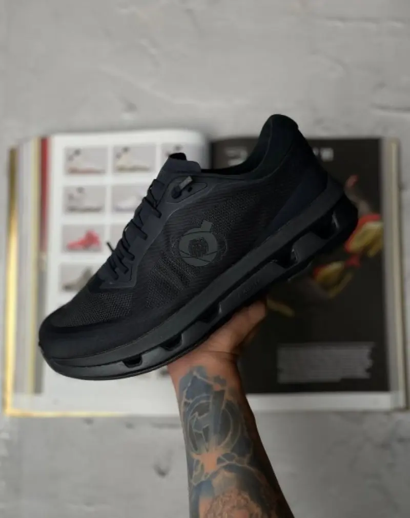On Running x Kith Cloudzone Triple Black - Image 3