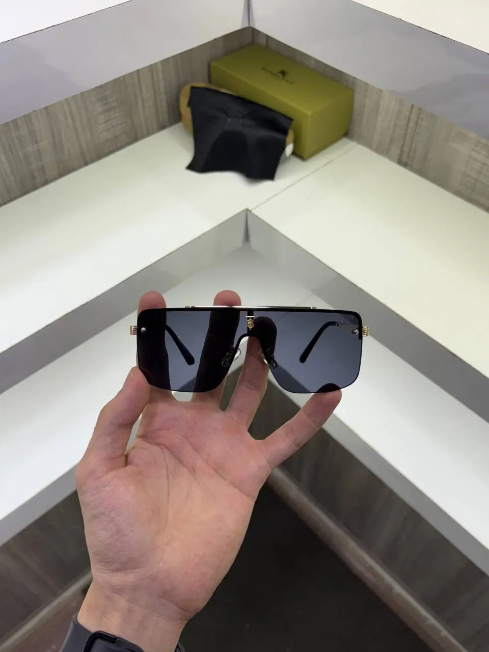 Burberry 1018 BlackGold - Image 7