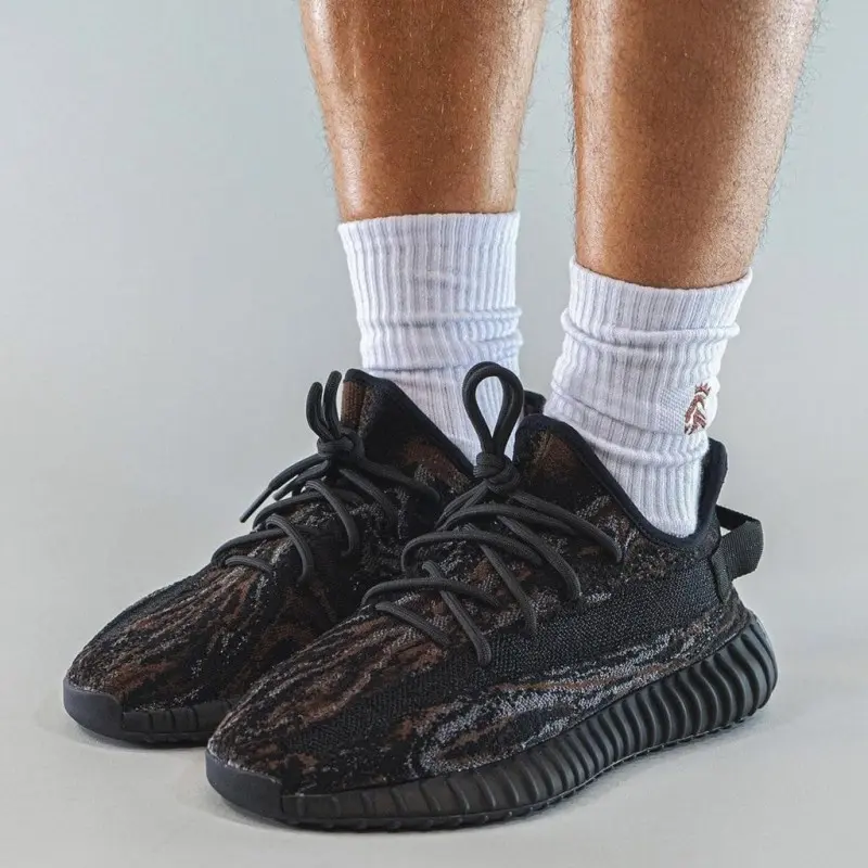 Adidas Yeezy 350 MX Rock Semi UA 513 - Image 4
