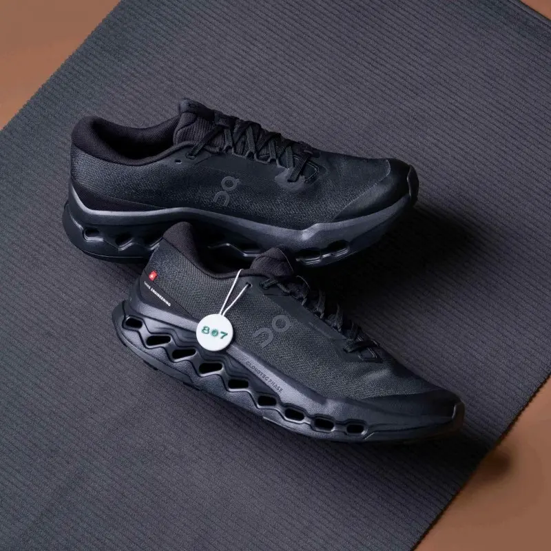 ON Cloudsurfer Trail 2 Waterproof Black - Image 3