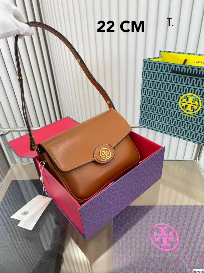 Tori Burch Robinson Spazzolato Shoulder Bag With Box