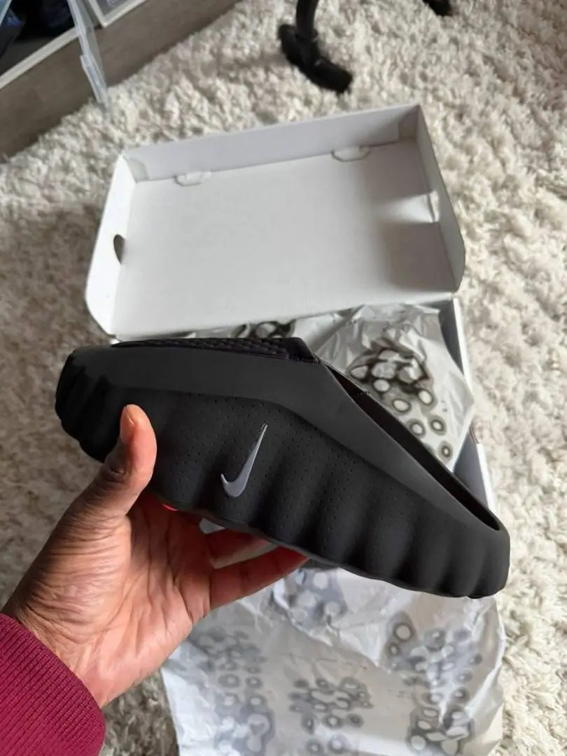 Nike Mind 001 Mules In black - Image 6