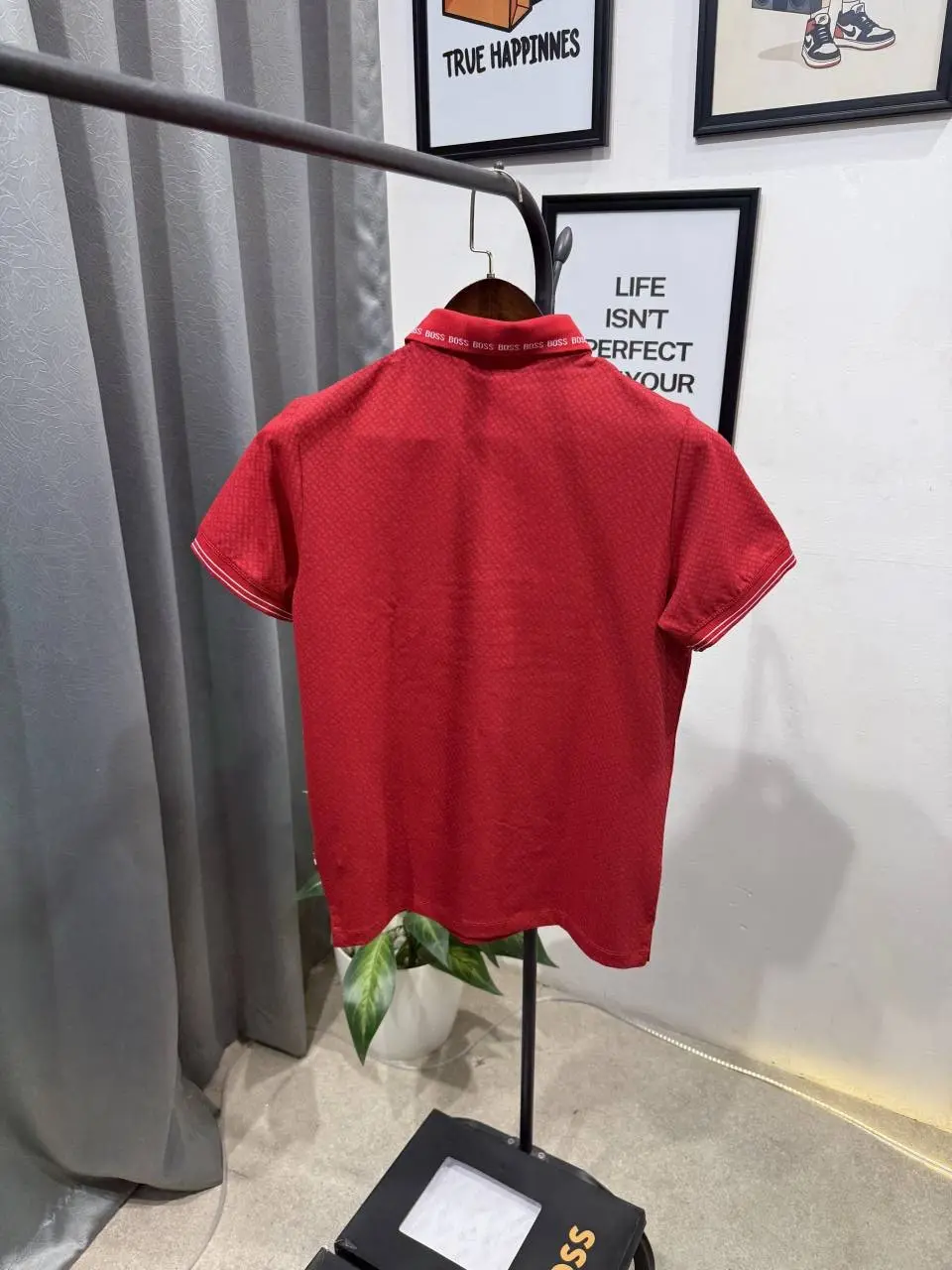 Hugo bos monogram imported box pack tshirt red - Image 3