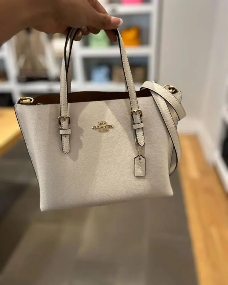 Coach Mollie 25 White Medium Tote With OriginalBox - Image 5