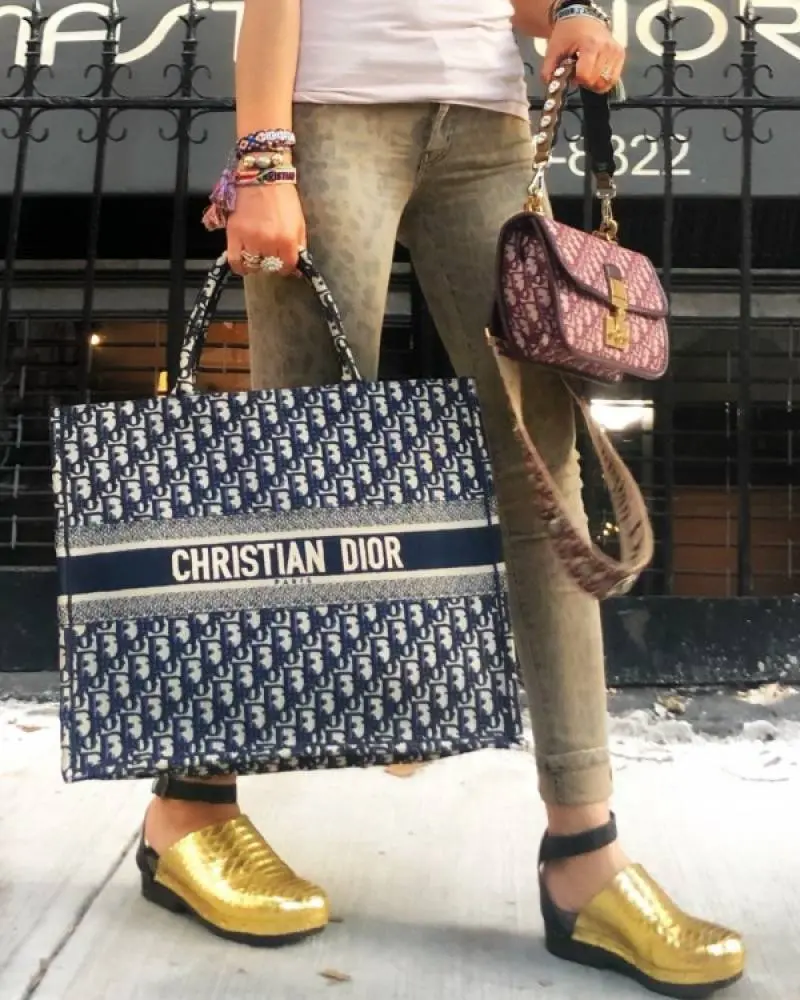 Dior Book Tote Oblique Embroidery With OG Box & Dust Bag & Scarf (Navy-154) - Image 3