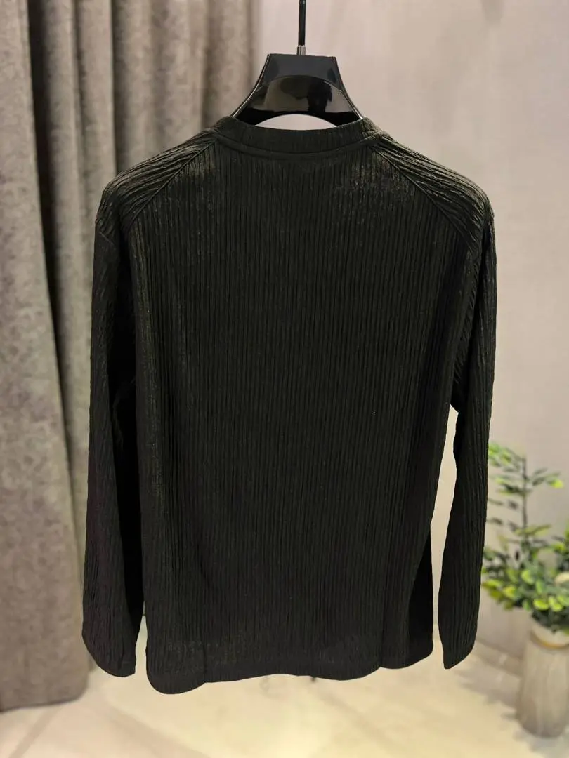 KOREAN IMPORTED HIGH DEMAND ARTICLE SWEATSHIRT BLACK - Image 4