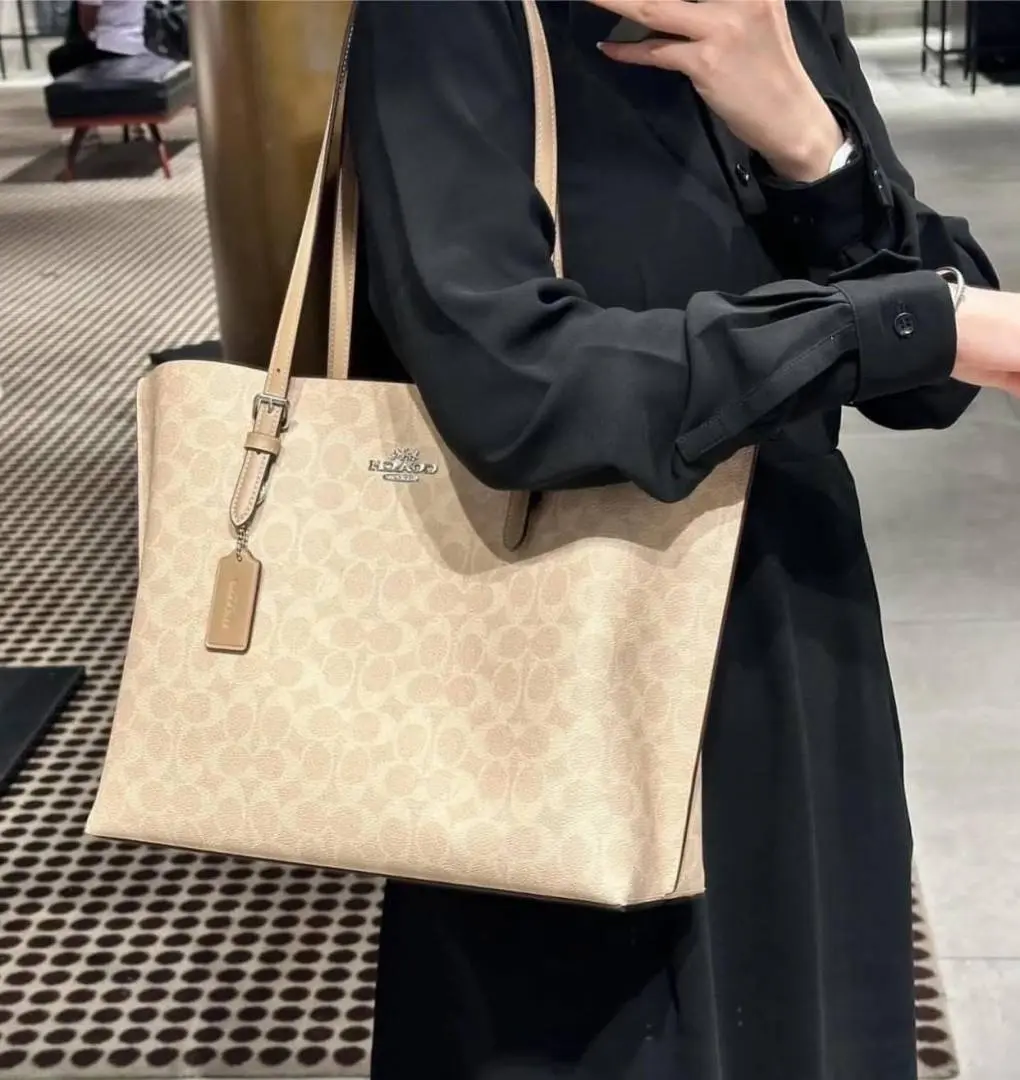 Coach Mollie Large Milk-Tea Tote With OriginalBox Packing - Image 4