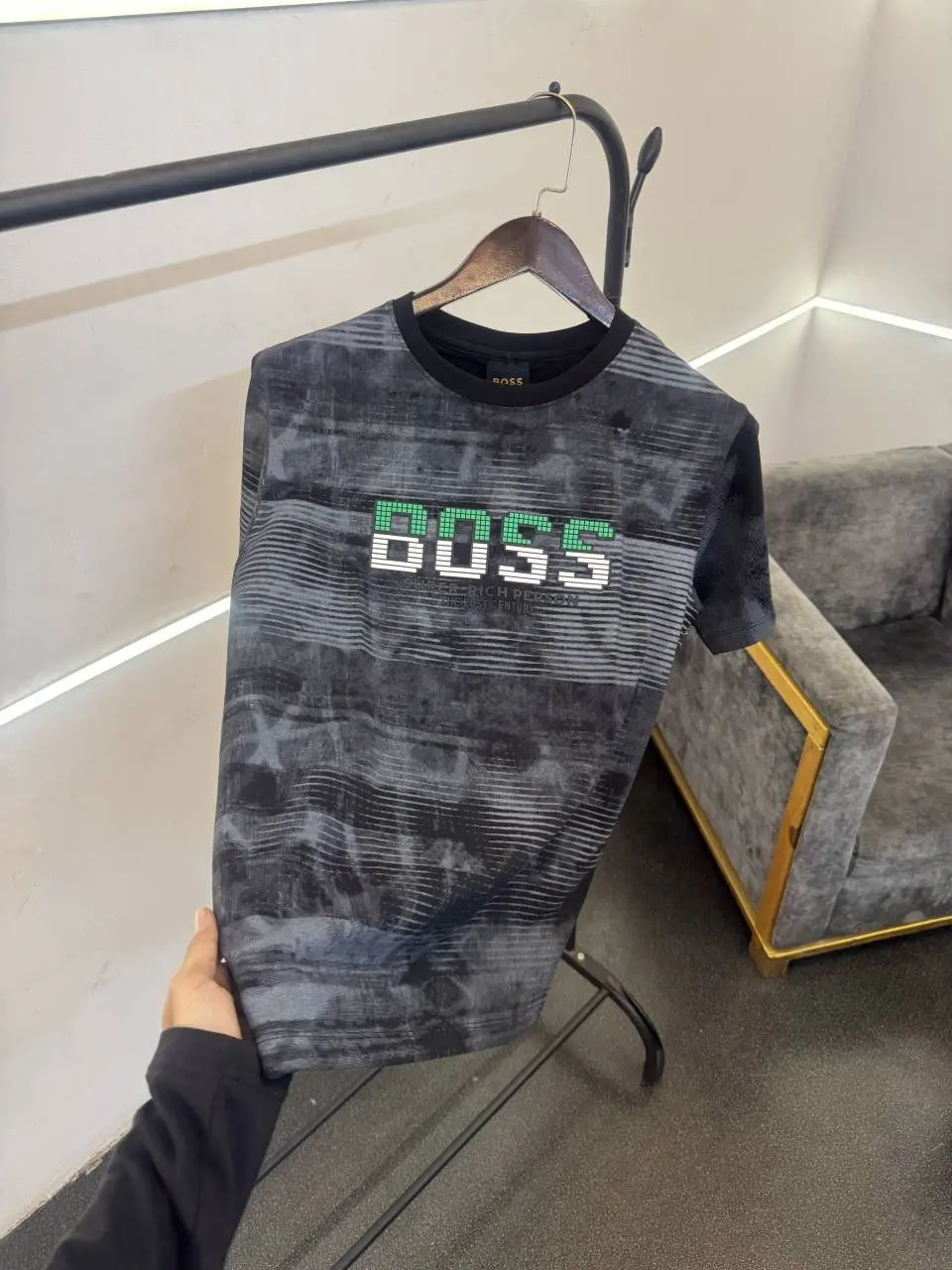 Hugoo boss turkey imported round neck tshirt black - Image 2